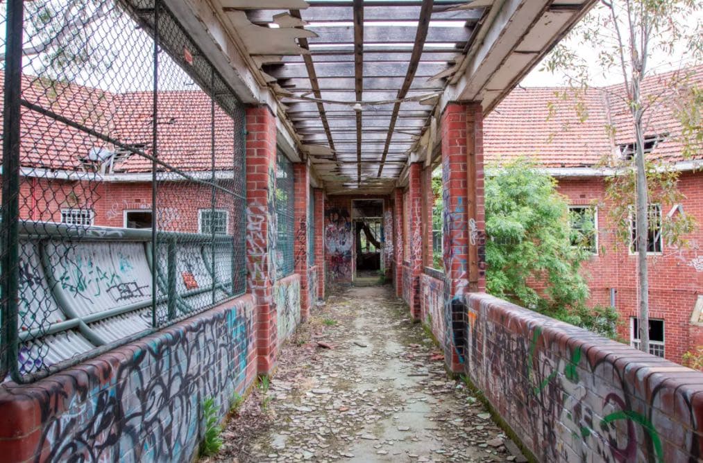 larundel mental asylum ask melbourne