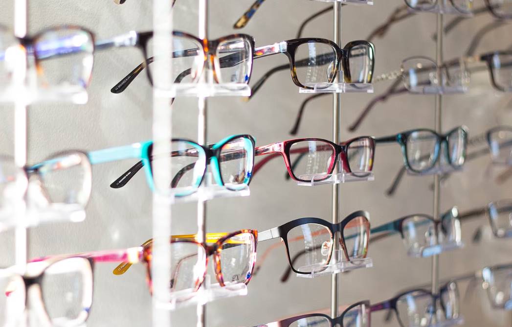the role of eyewear in protecting your eyes from uv radiation 2