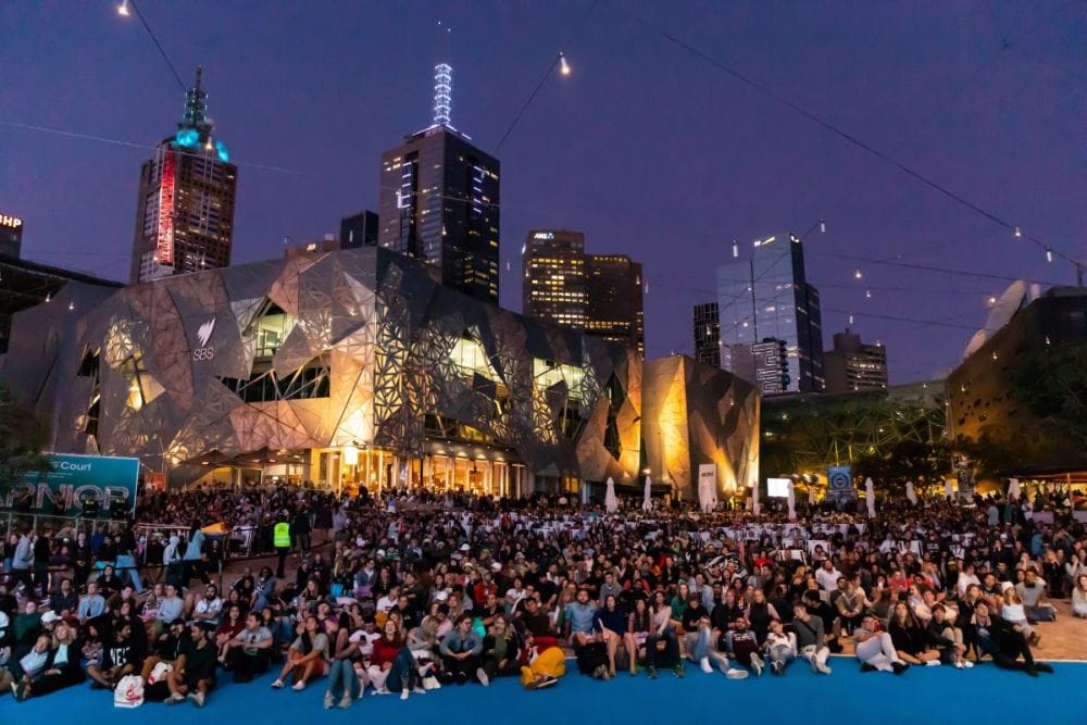 where to spend summer nights in melbourne (2)