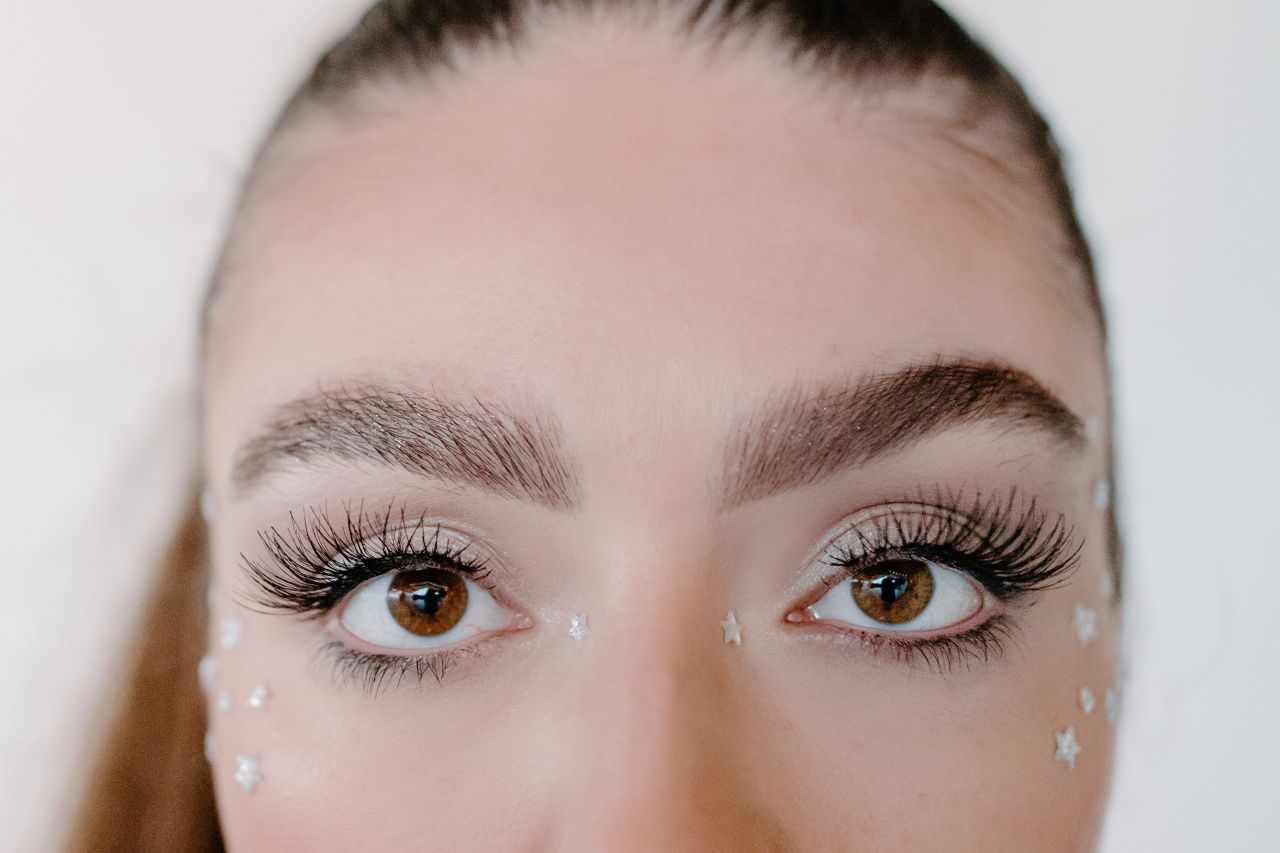 why has microblading for eyebrows become popular (3)